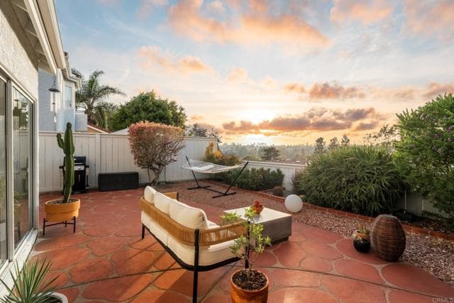 1575 Golfcrest Place, Vista, Active - Home for Sale