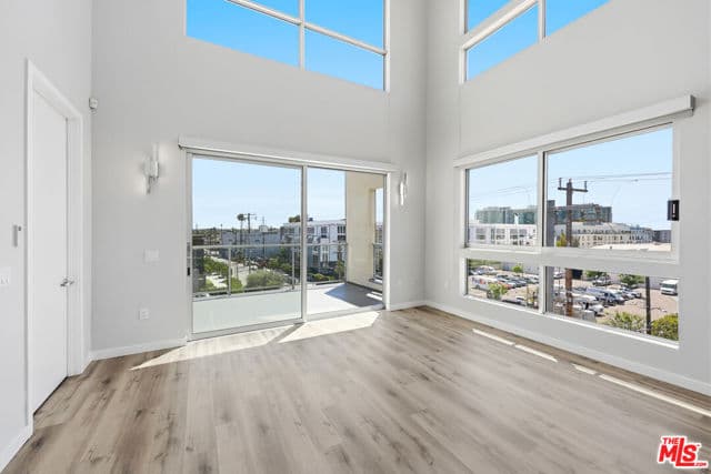 4140 Glencoe Ave, Marina Del Rey, Active - Home for Sale