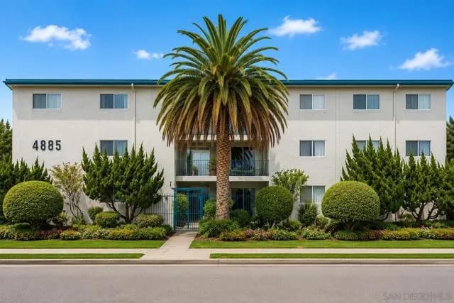 4885 Cole St, San Diego, Active - Home for Sale