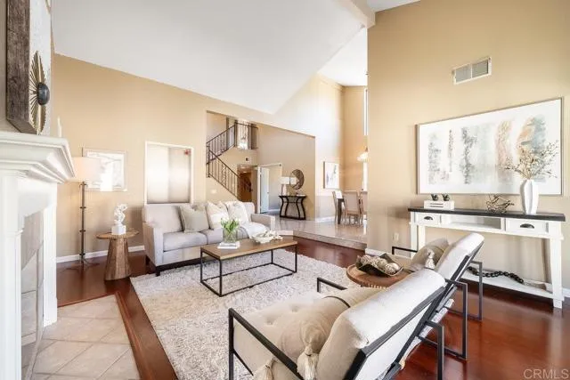 634 Gardenia, Escondido, Active - Home for Sale