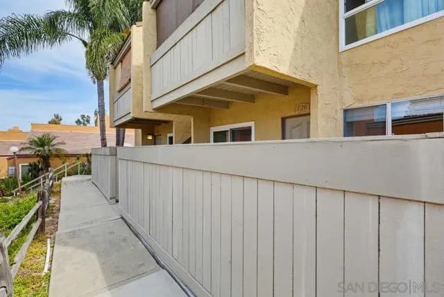 7747 Margerum Ave, San Diego, Active - Home for Sale