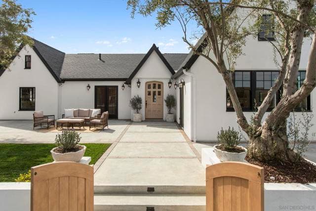 7784 Hillside Dr, San Diego, Active - Home for Sale