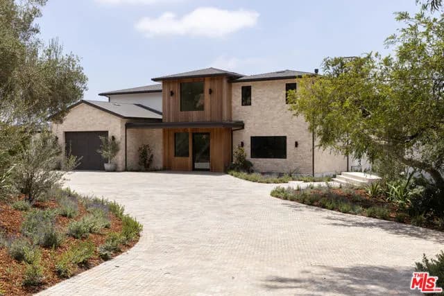 29924 Harvester Rd, Malibu, Active - Home for Sale