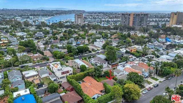 828 Howard St, Marina Del Rey, Active - Home for Sale