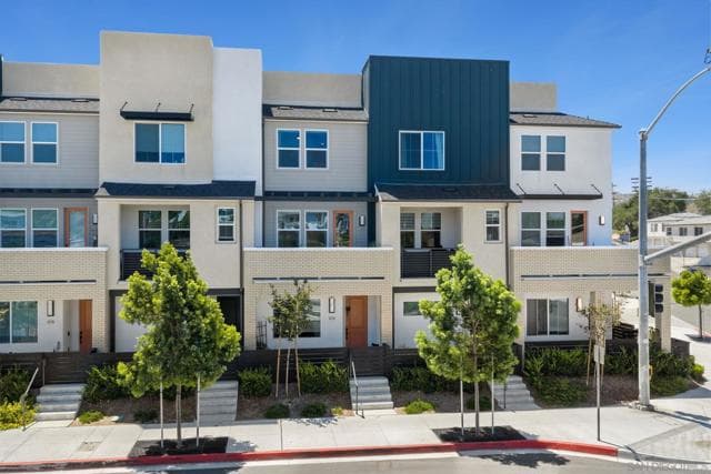 7611 University Ave, La Mesa, Active - Home for Sale