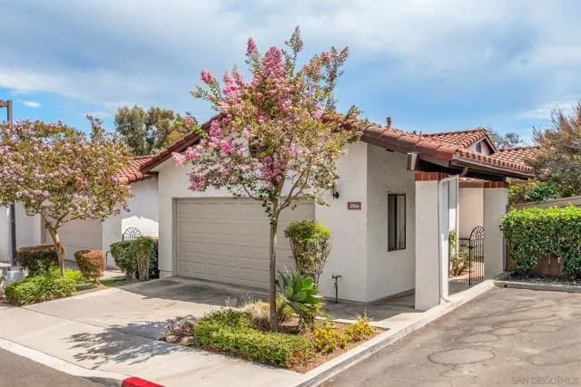 3866 Murray Hill Rd, La Mesa, Active - Home for Sale