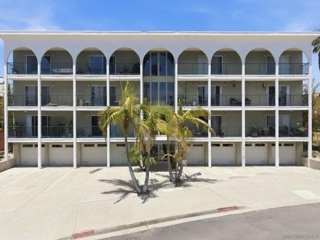 356 Playa Del Norte, La Jolla, Active - Home for Sale