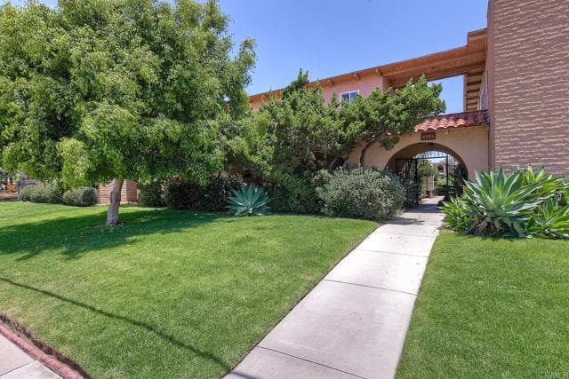 4281 Lowell St, La Mesa, Active - Home for Sale