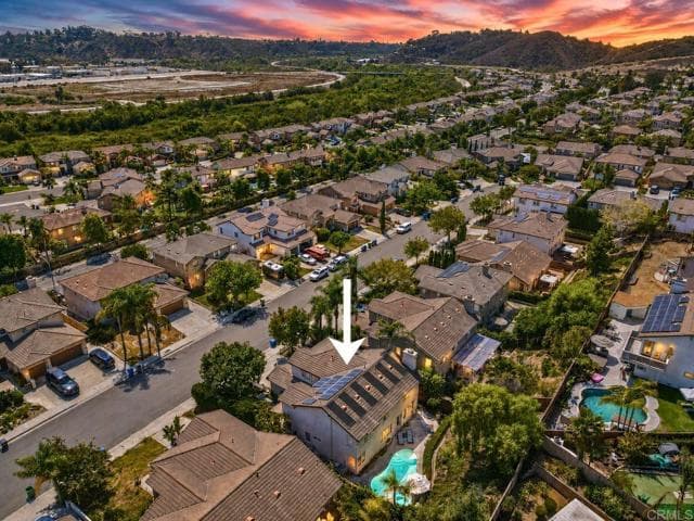 3259 Canyon View Dr, Oceanside, Active - Home for Sale