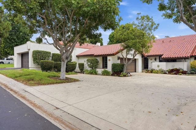 624 Camino Catalina, Solana Beach, Active - Home for Sale