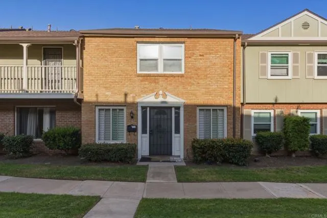 11911 Royal Rd, El Cajon, Active - Home for Sale