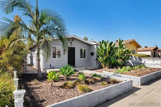 4176 Pepper, San Diego, Active - Home for Sale
