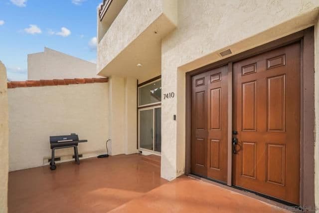 7410 Caminito Carlotta, San Diego, Active - Home for Sale