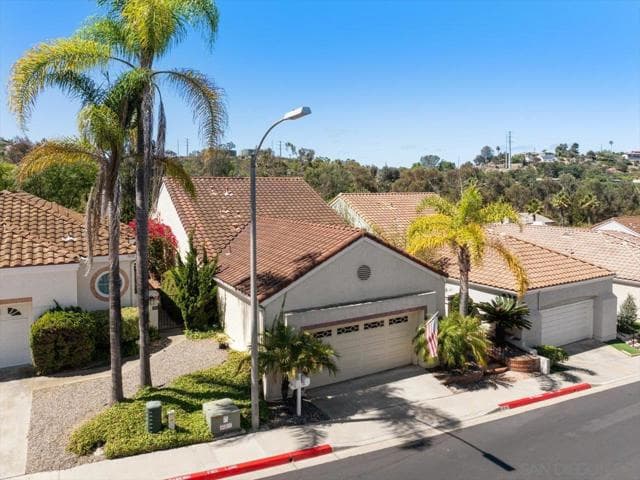 1686 Hermosita Dr, San Marcos, Active - Home for Sale