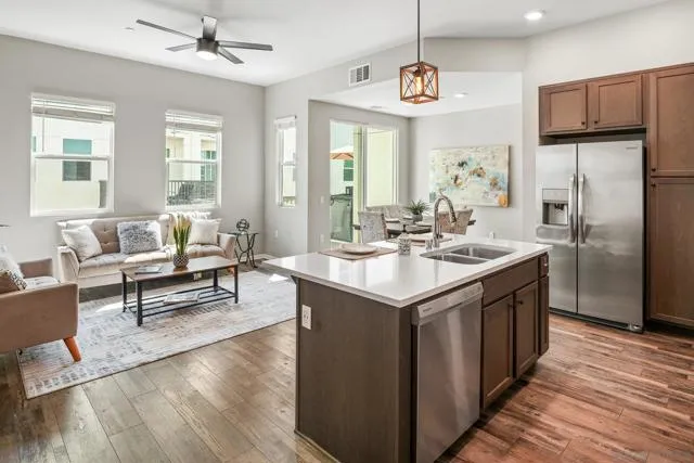 2045 Mindoro Ln, Chula Vista, Active - Home for Sale