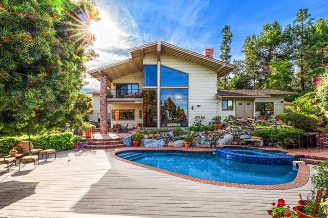 1605 Vista Del Valle, El Cajon, Active - Home for Sale