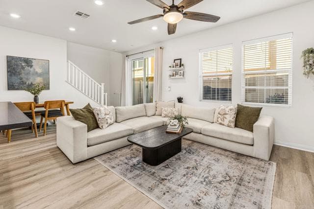 1374 Palo Verde, Vista, Active - Home for Sale