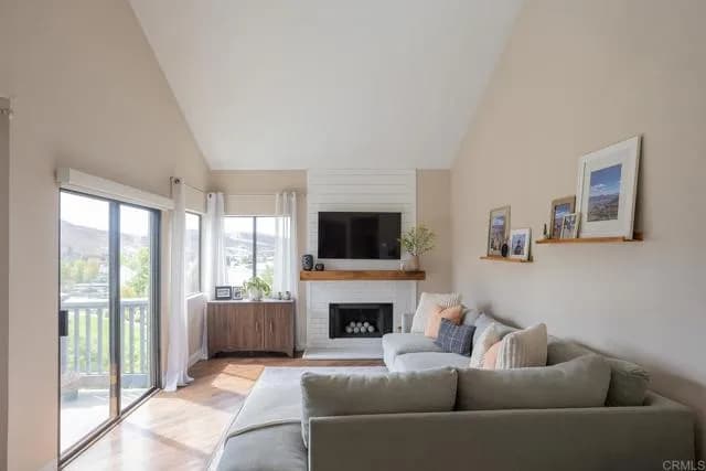 3035 Chipwood Court, Spring Valley, Active - Home for Sale