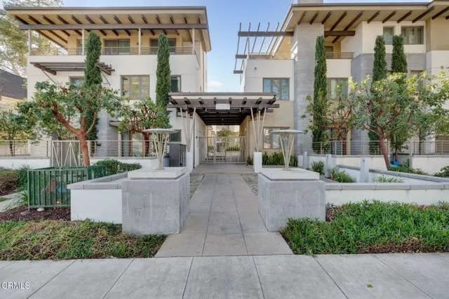 239 S Marengo Ave, Pasadena, Active - Home for Sale