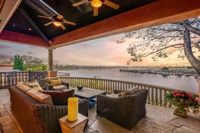741 Rosecrans St, San Diego, Active - Home for Sale