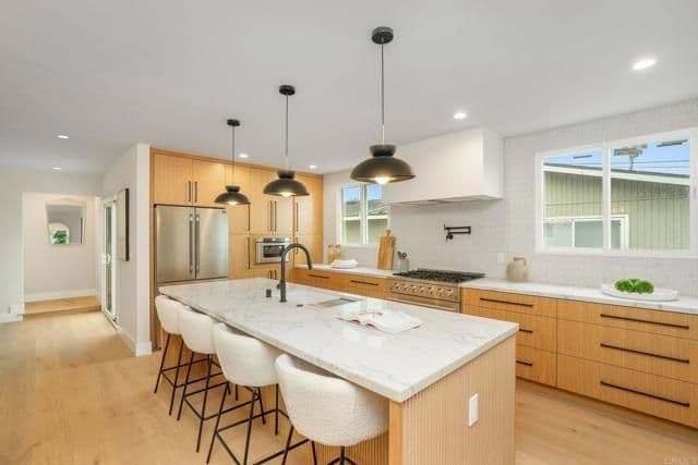 219 W Acacia Ave, El Segundo, Active - Home for Sale