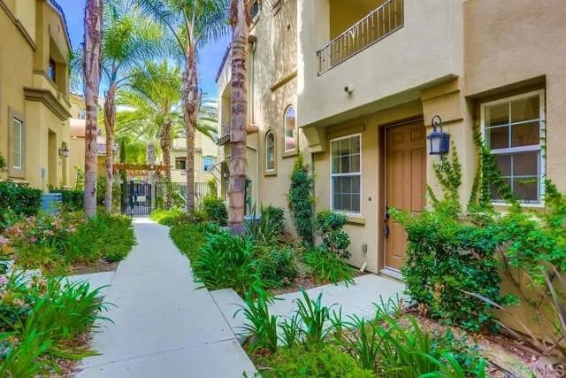 2623 Rawhide Ln, San Marcos, Active - Home for Sale