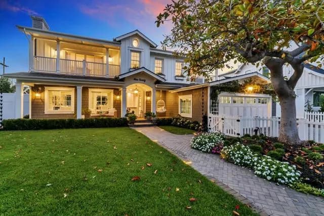 920 Balboa Ave, Coronado, Active - Home for Sale