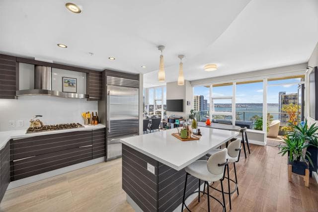 1325 Pacific Hwy, San Diego, Active - Home for Sale