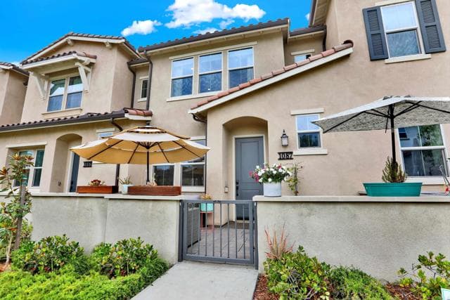 1087 Delpy View, Vista, Active - Home for Sale