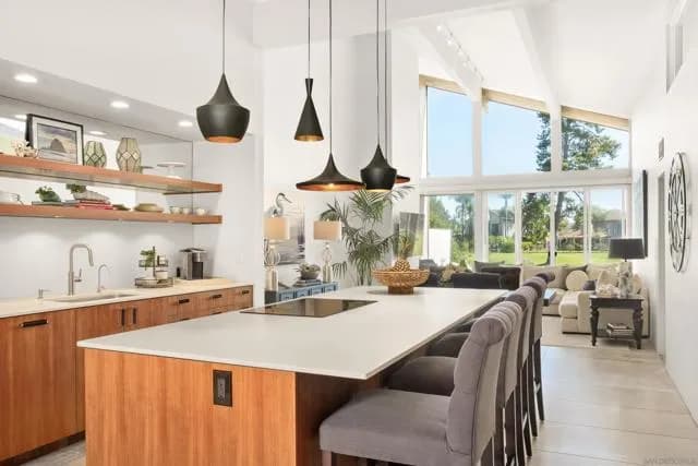 119 Via Coronado, Rancho Santa Fe, Active - Home for Sale