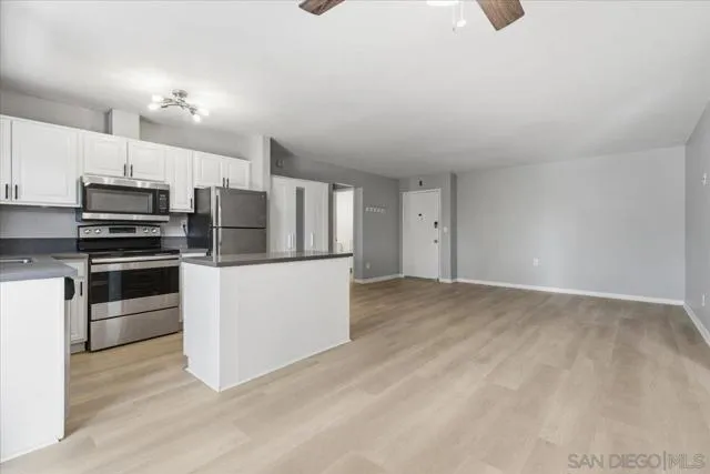7855 Cowles Mountain Court, San Diego, Active - Home for Sale