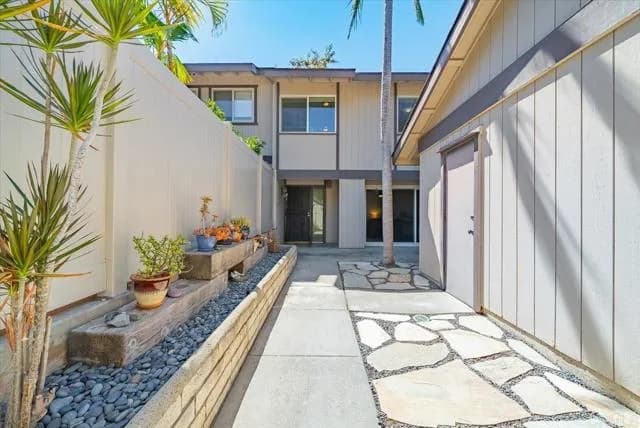17261 Caminito Canasto, San Diego, Active - Home for Sale