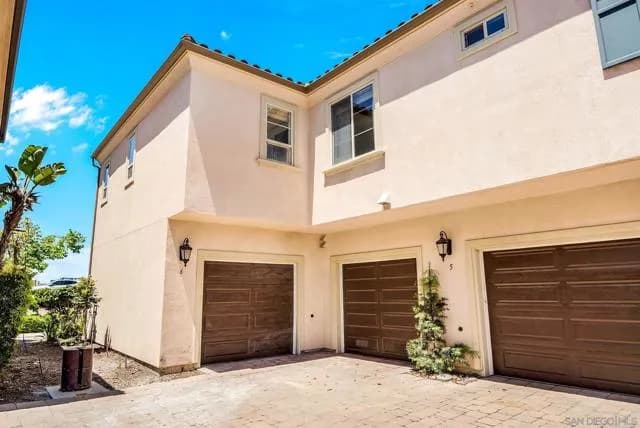 2205 Andalusia Ln, Chula Vista, Active - Home for Sale