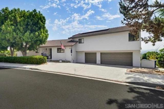 1033 Loma Portal, El Cajon, Active - Home for Sale