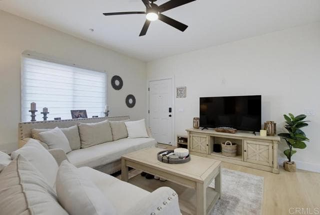 9728 Marilla Dr, Lakeside, Active - Home for Sale