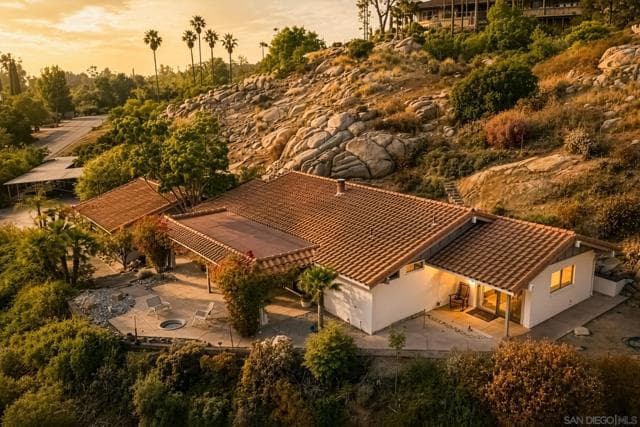 1504 Merritt Dr, El Cajon, Active - Home for Sale