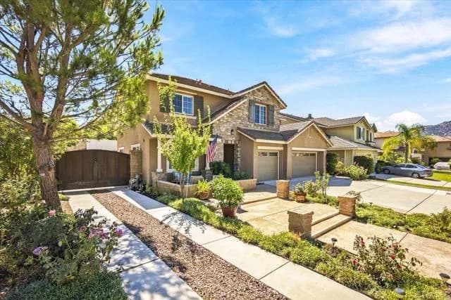 32293 Copper Crest Ln, Temecula, Active - Home for Sale