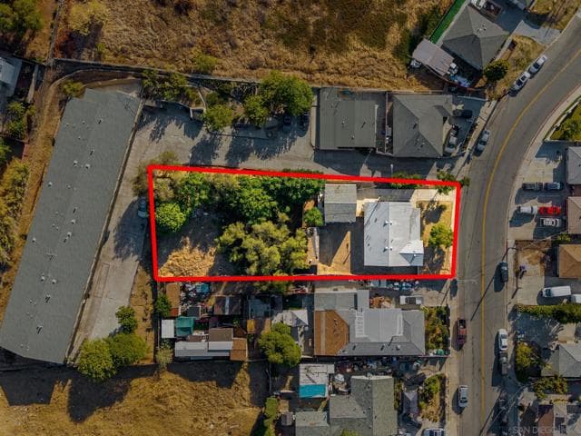 5321 Santa Margarita St, San Diego, Active - Home for Sale