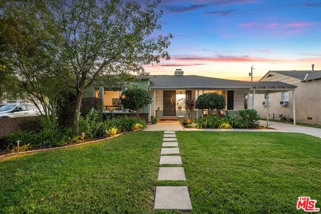 1115 N Screenland Dr, Burbank, Active - Home for Sale