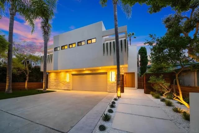 7376 Fay Ave, La Jolla, Active - Home for Sale