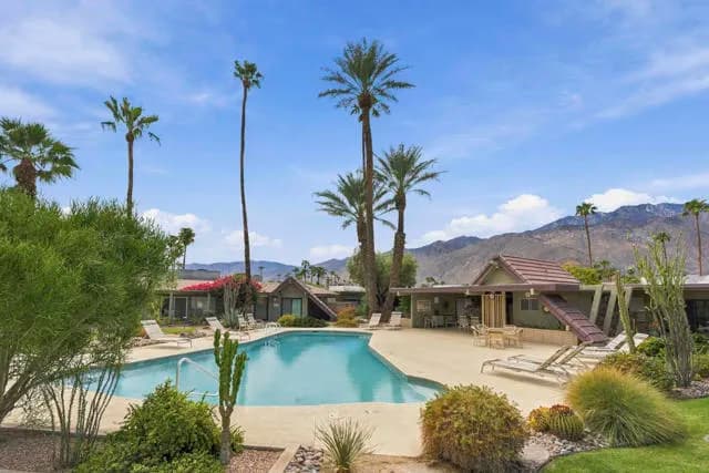 1815 E Tachevah Dr, Palm Springs, Active - Home for Sale