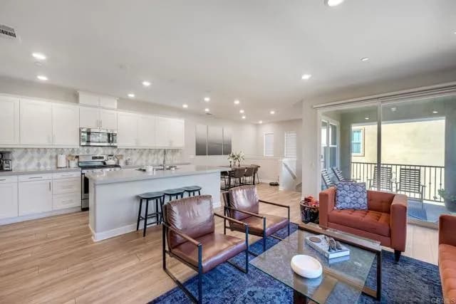 10862 Everly Way, San Diego, Active - Home for Sale