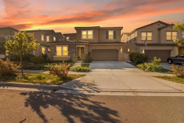 1248 Lorenzo Rd, Chula Vista, Active - Home for Sale