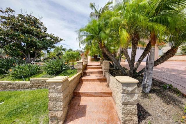 387 Bay Leaf Dr, Chula Vista, Active - Home for Sale