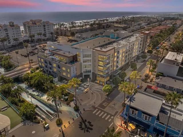 355 N Cleveland St, Oceanside, Active - Home for Sale