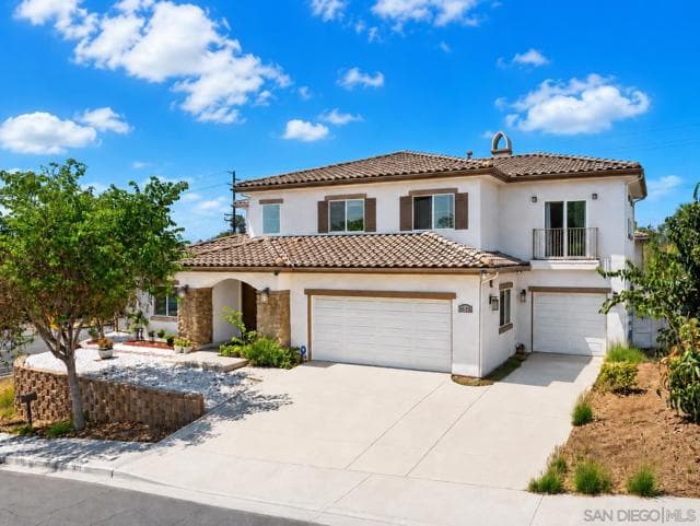 1675 W Felicita Ave, Escondido, Active - Home for Sale
