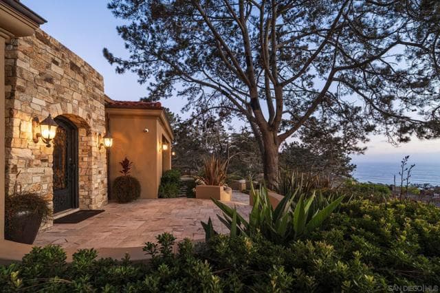 271 Ocean View Ave, Del Mar, Active - Home for Sale