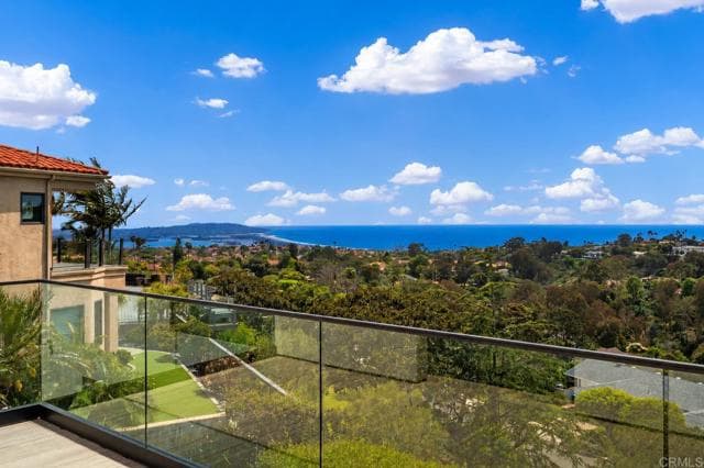 2170 Via Nina, La Jolla, Active - Home for Sale