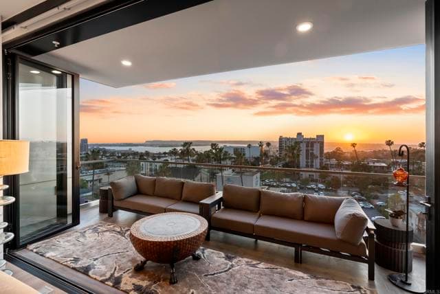 2604 5th Ave, San Diego, Active - Home for Sale