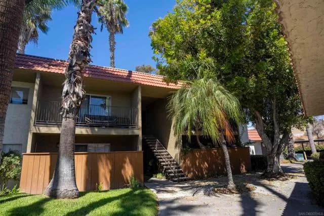 589 N Johnson Ave, El Cajon, Active - Home for Sale